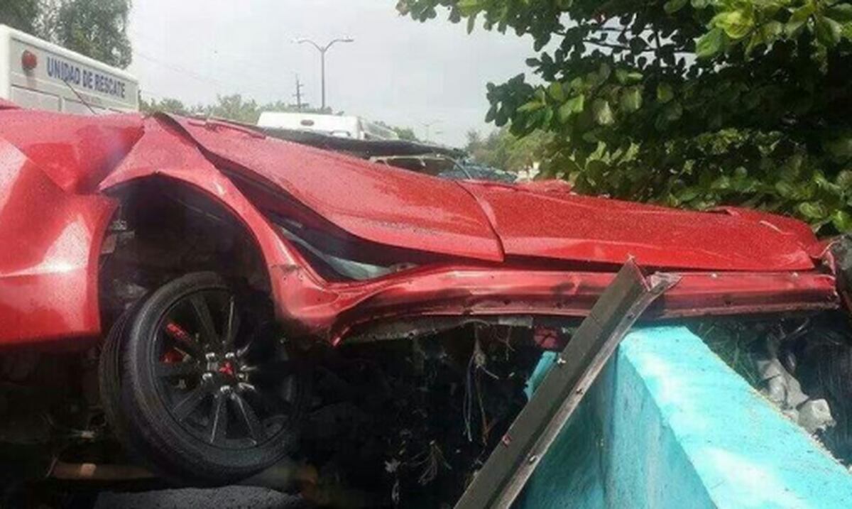 Joven grave tras accidente en Vega Alta Primera Hora