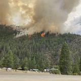 Se desata otro incendio forestal entre California y Oregon