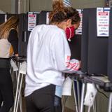 Estados Unidos considera permitir apuestas sobre resultados electorales 