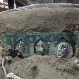 Descubren importante carro ceremonial cerca de Pompeya