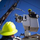 LUMA considera activar a miles de trabajadores para restaurar el servicio de energía eléctrica