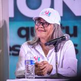 Lisie Burgos demanda al presidente de la Cámara por orden “inconstitucional” de mascarillas