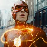 VIDEO: Llega el tráiler de “The Flash” y sorprende el Batman de Michael Keaton