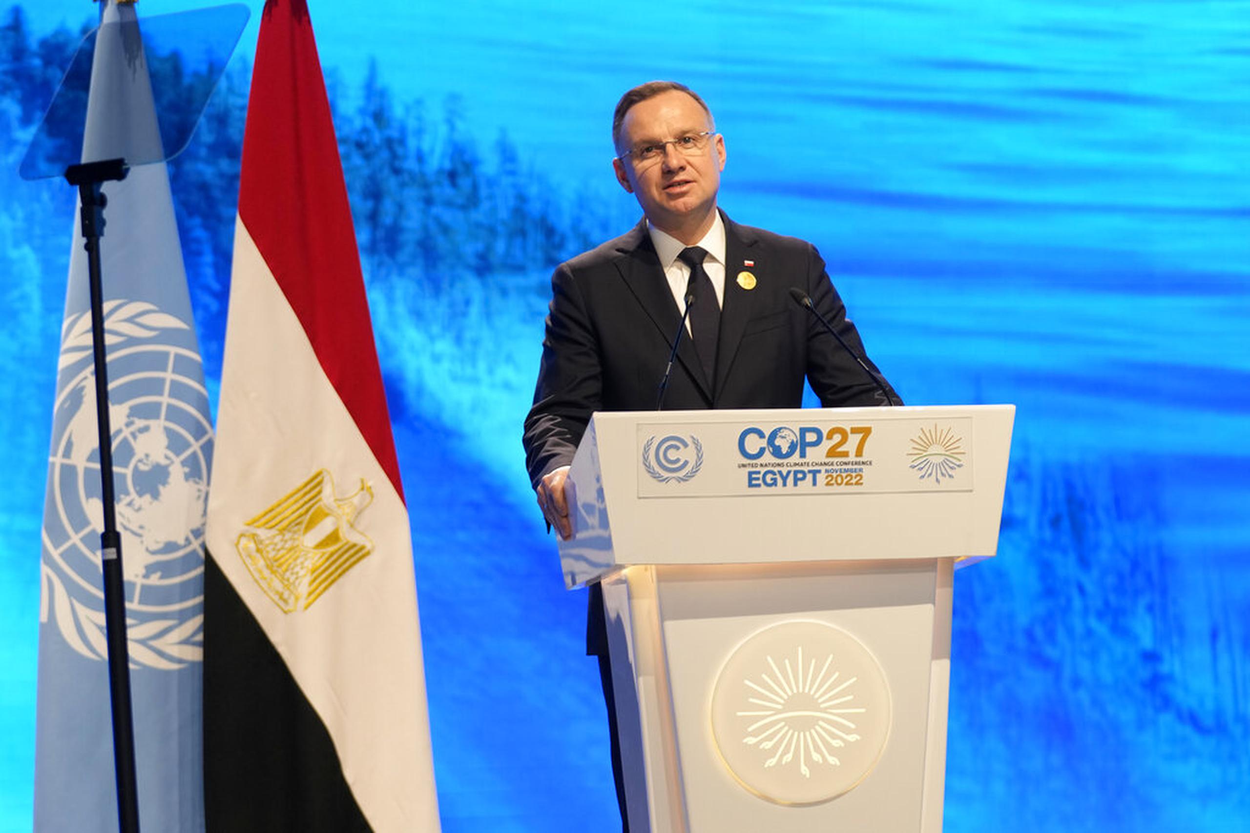 Andrzej Duda, presidente de Polonia, habla en la Cumbre Climática COP27 de la ONU, el 8 de noviembre de 2022, en Sharm el-Sheikh, Egipto.