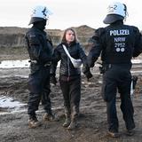 Policía alemana rechaza que el desalojo de Greta Thunberg fuera un montaje 