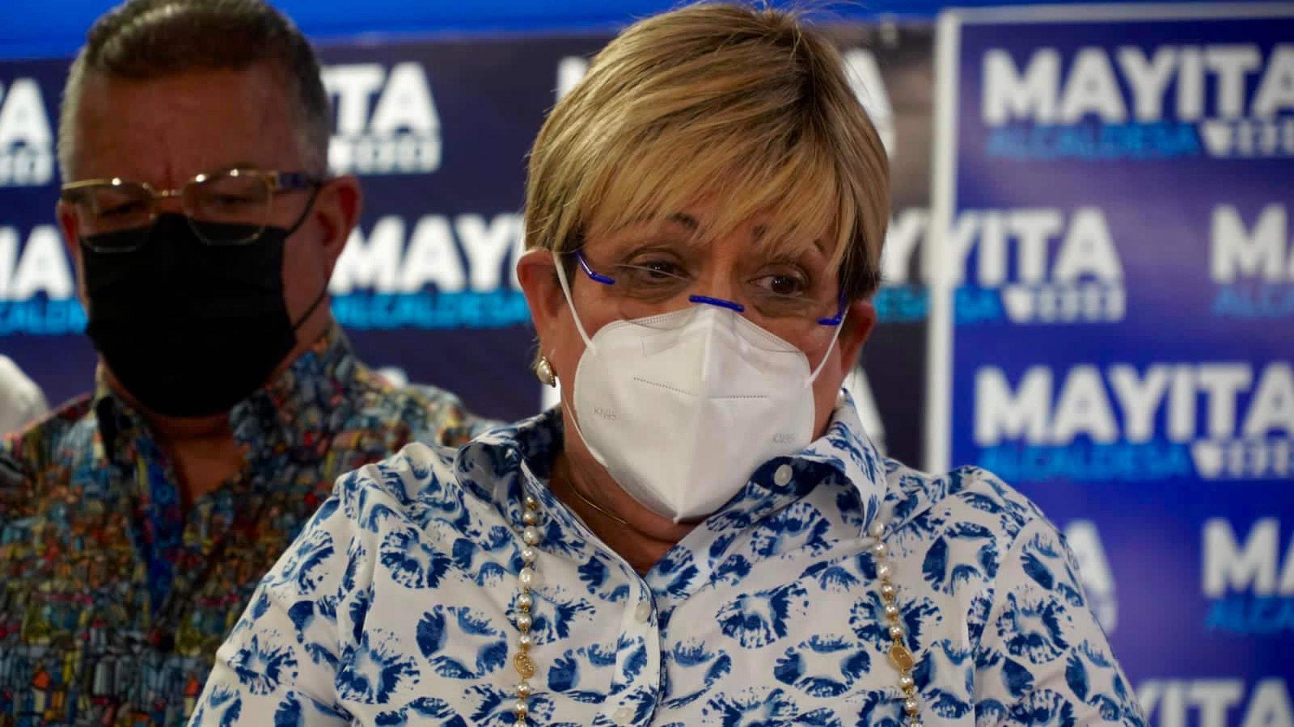 La alcaldesa de Ponce, María "Mayita" Meléndez acepta su derrota ante el candidato popular Luis Irizarry Pabón.