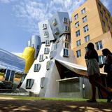 Educación busca 15 estudiantes para internado en el MIT