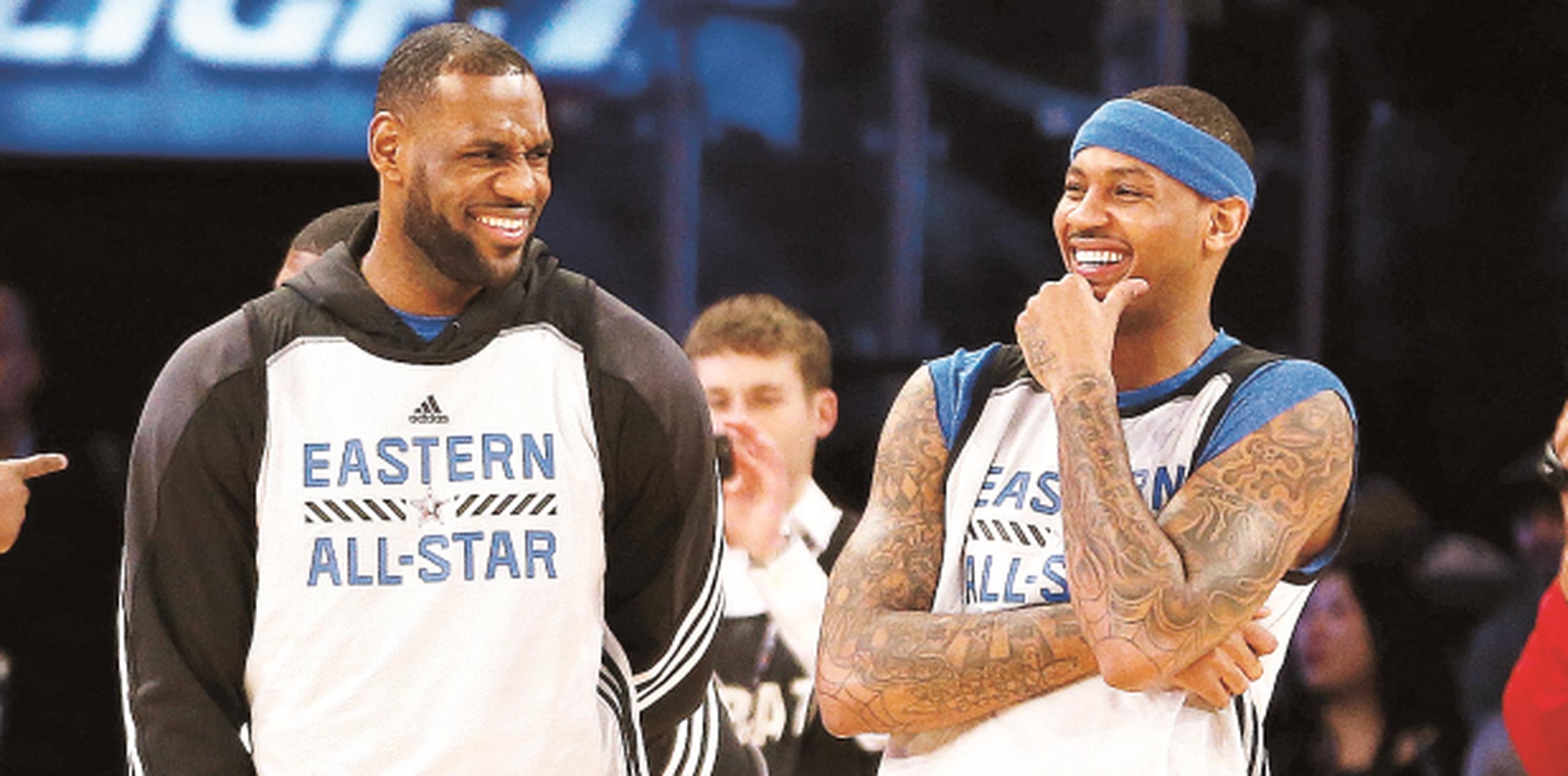 LeBron James y Carmelo Anthony llegaron a la NBA en el 2003. (Prensa Asociada)