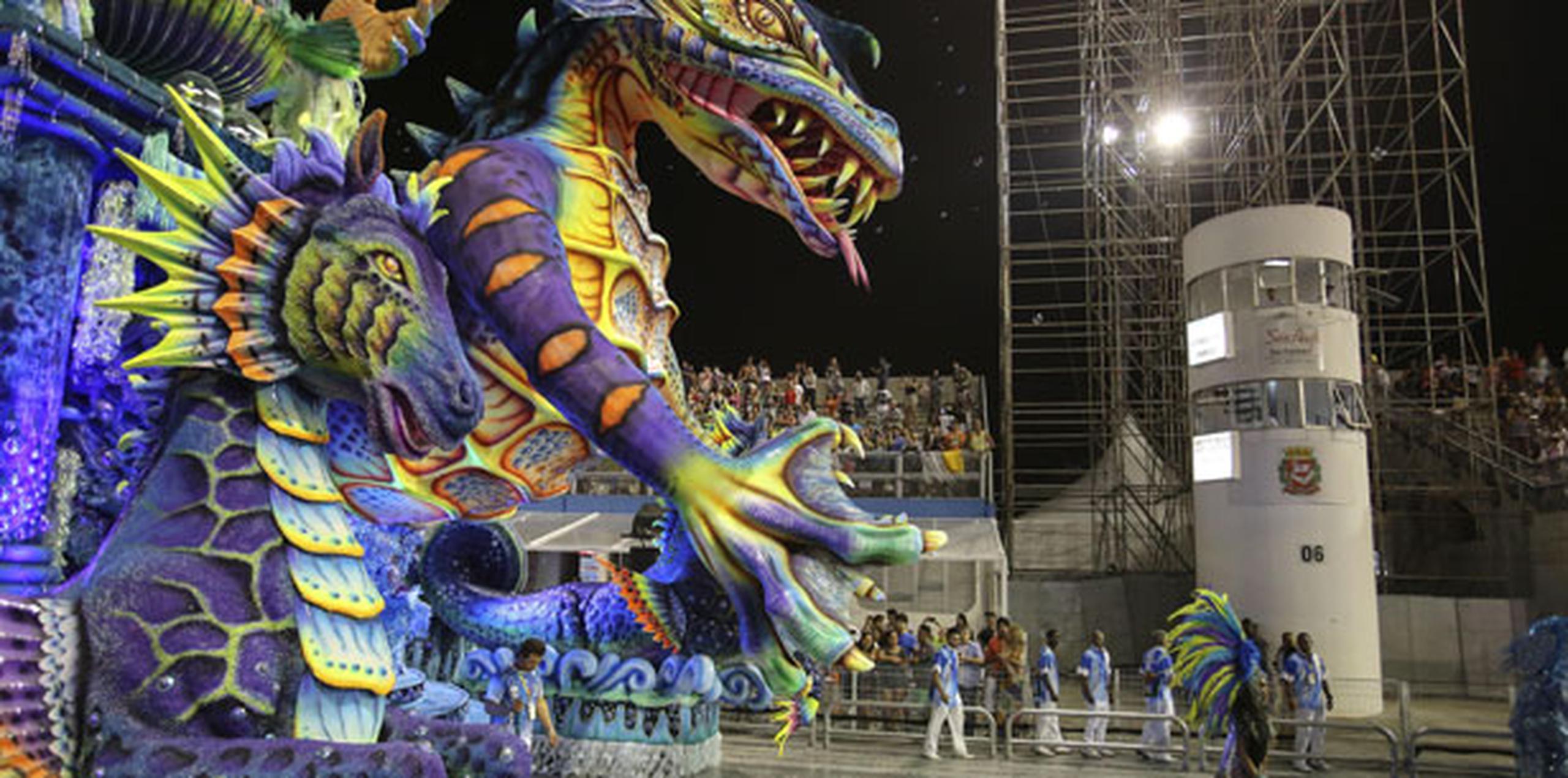 Los menores estaban trabajando como vendedores ambulantes en las zonas de conciertos de Salvador, ciudad que tiene las segundas fiestas de carnaval más concurridas de Brasil después de Río de Janeiro. (EFE)