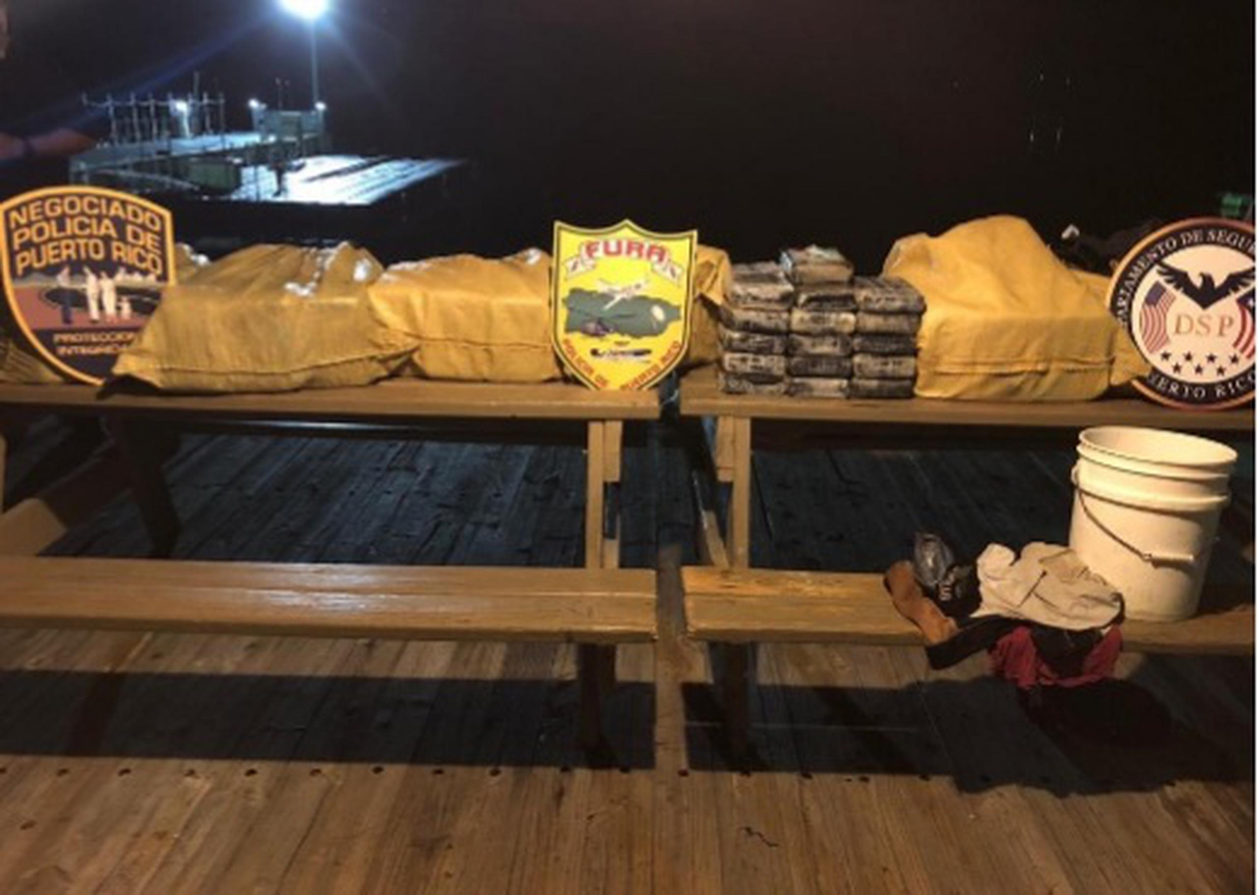 Un cargamento millonario de cocaína fue ocupado en la playa La Pitahaya, en Cabo Rojo.