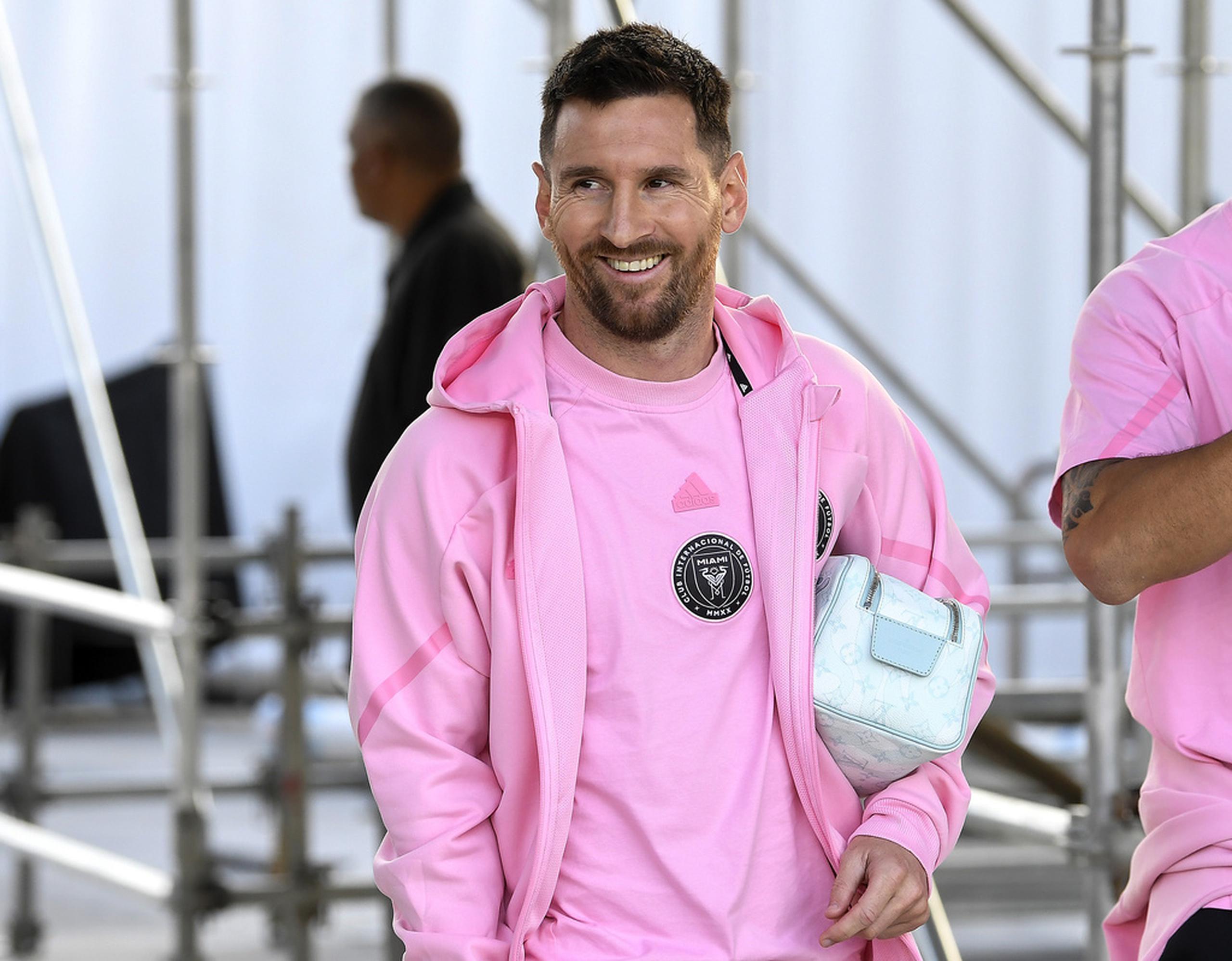 Lionel Messi está listo para pisar el terreno nuevamente.