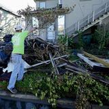Louisiana promete reconstrucción tras paso de huracanes en solo semanas