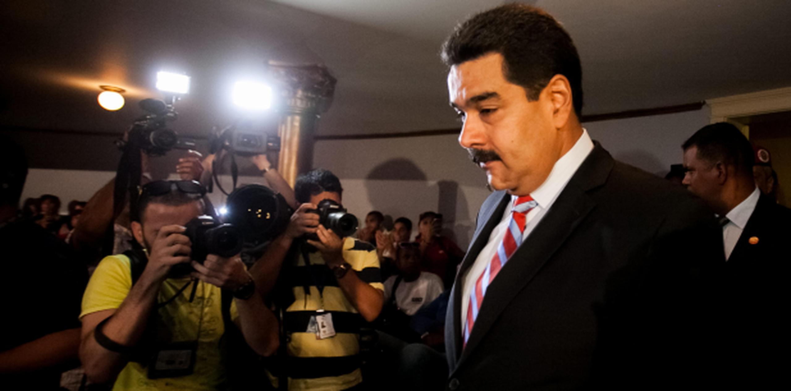 "Nos llegó la carta de solicitud del asilo", dijo Maduro. (EFE/Miguel Gutiérrez)