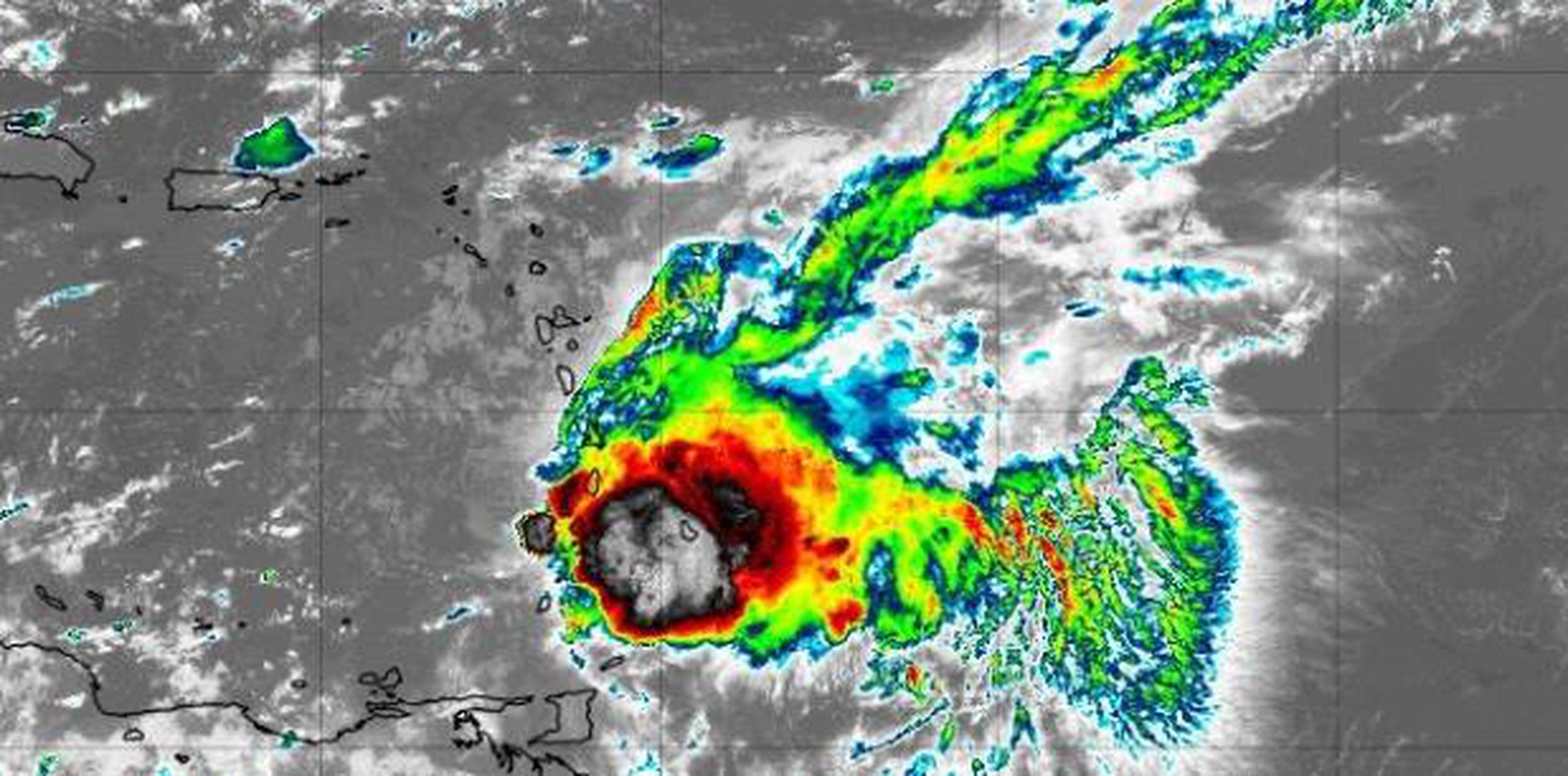 Los vientos de Kirk no perdieron fuerza una vez impactó a Santa Lucía y otras islas cercanas de las Antillas Menores. (NOAA)