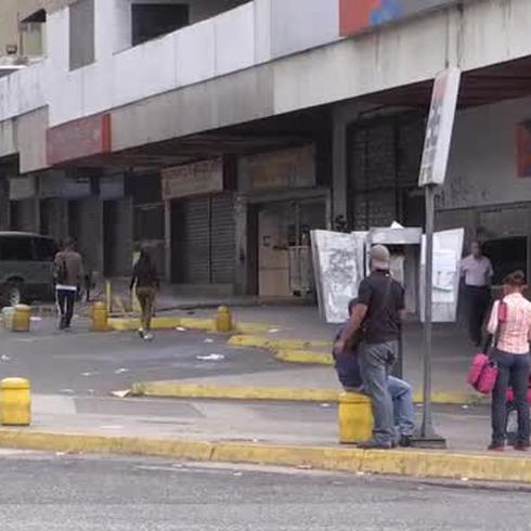 Guaidó convoca protestas por el apagón en una paralizada Venezuela