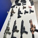 Allanan almacén de armas ilegales que se le atribuye a “Las FARC” en Santurce