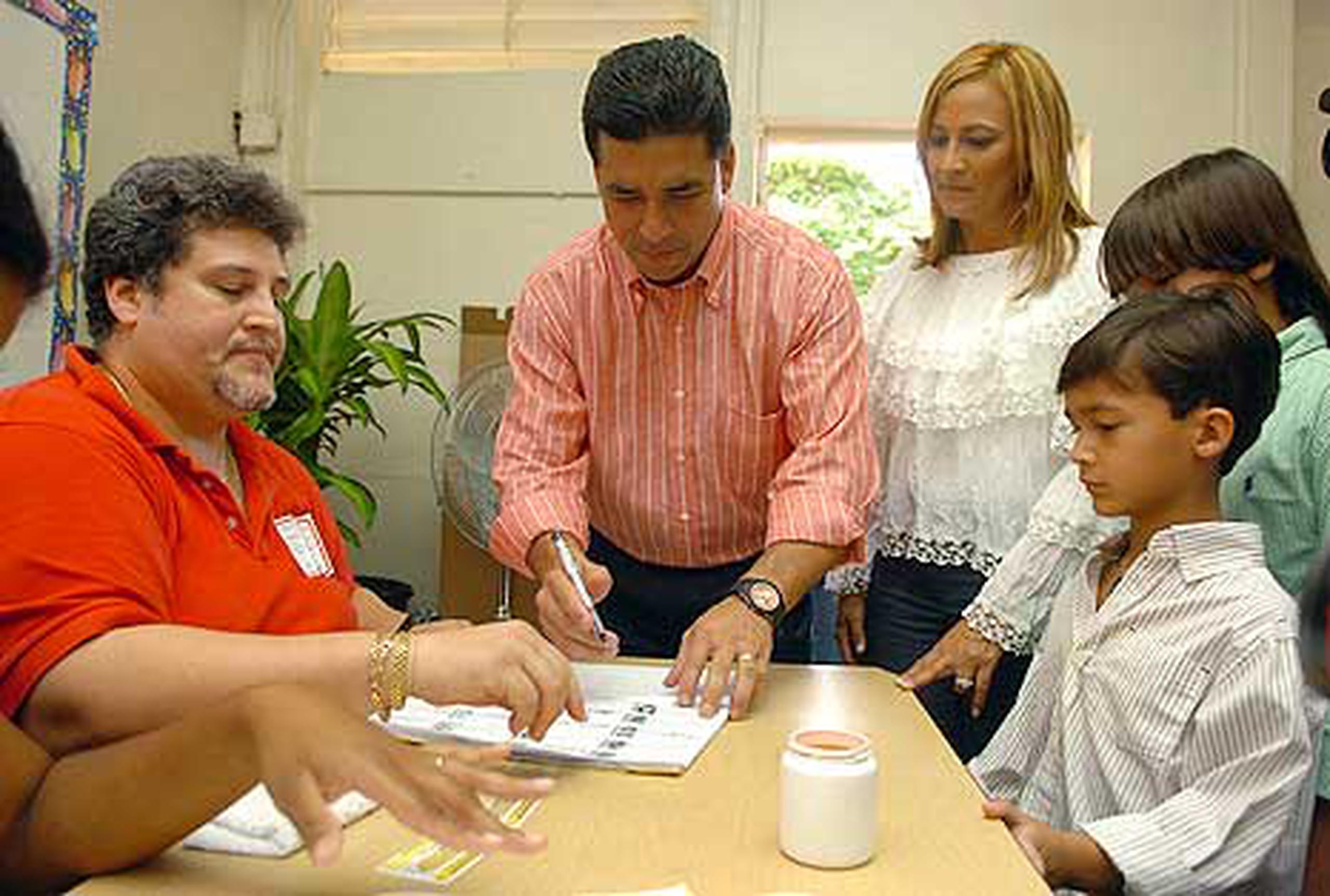 Ferdinand asegura contar con el endoso de otros sectores Primera Hora