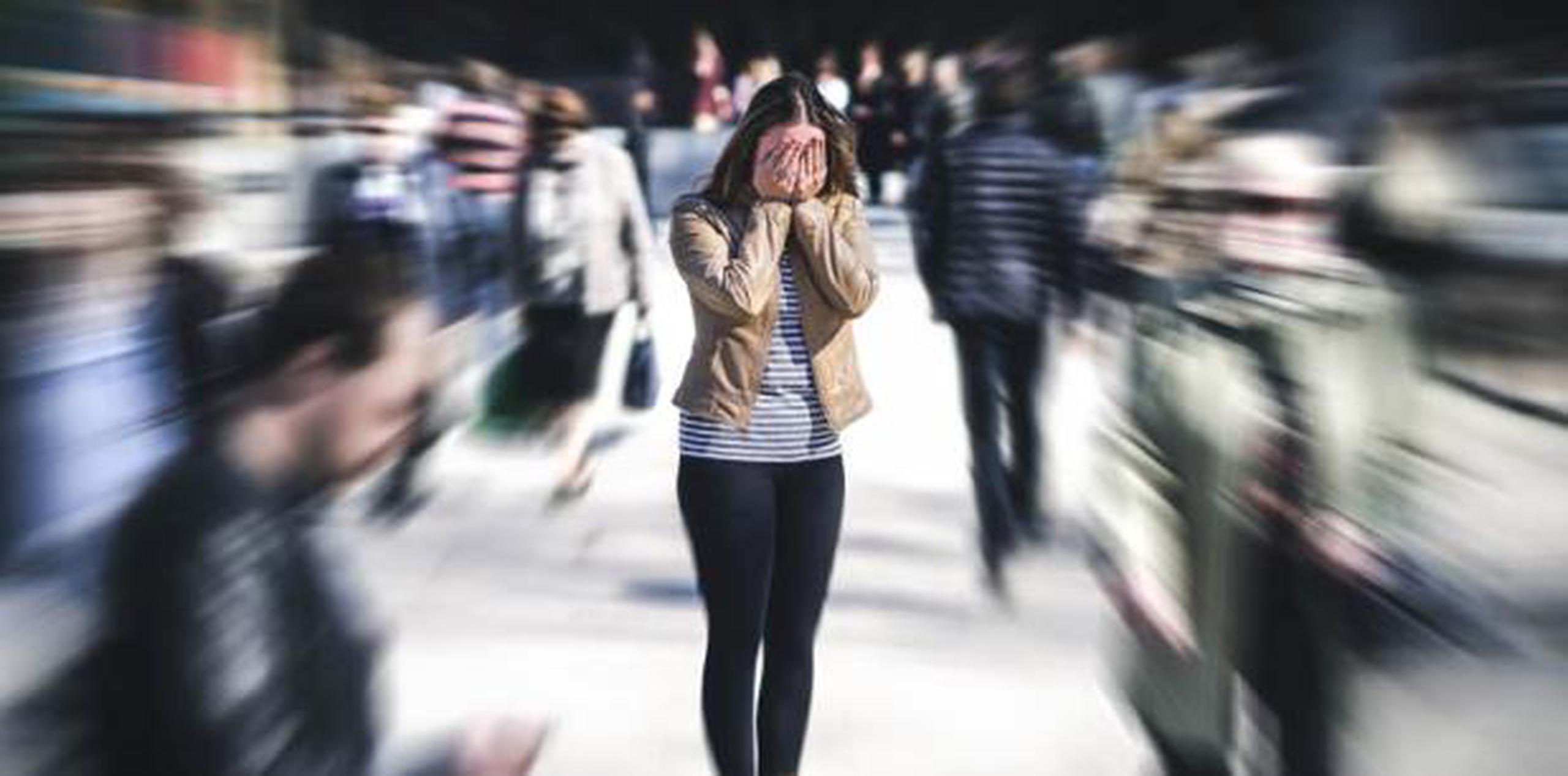 Las mujeres tienen el doble de posibilidades de padecer trastorno de ansiedad en comparación con los hombres. (Shutterstock)