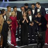 “CODA” ganó el Oscar a la mejor película en una ceremonia... memorable