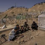 Afganos sobrevivientes al ataque de Estados Unidos que mató a 10 civiles: “No nos basta que pidan perdón”