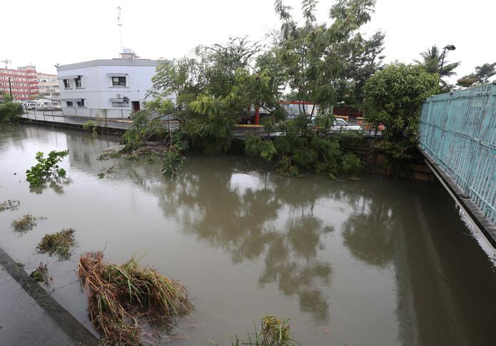 El CDT San José en Río Piedras fue cerrado preventivamente luego de que la quebrada Juan Méndez llagara a su límite tras las fuertes lluvias recibidas.