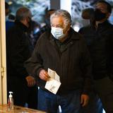 Pepe Mujica deja el Senado de Uruguay: “Amamos la política, pero no más que la vida”