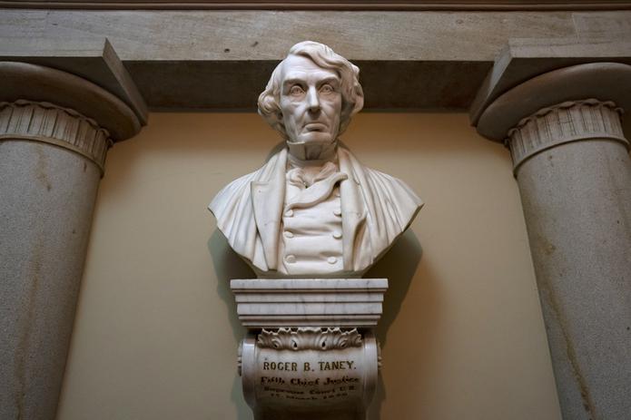 El busto del magistrado Roger Taney en el Capitolio, en Washington, D.C.