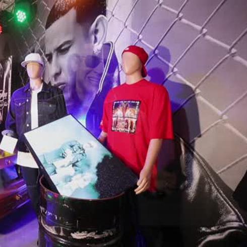 Daddy Yankee abre un museo íntimo en Plaza Las Américas