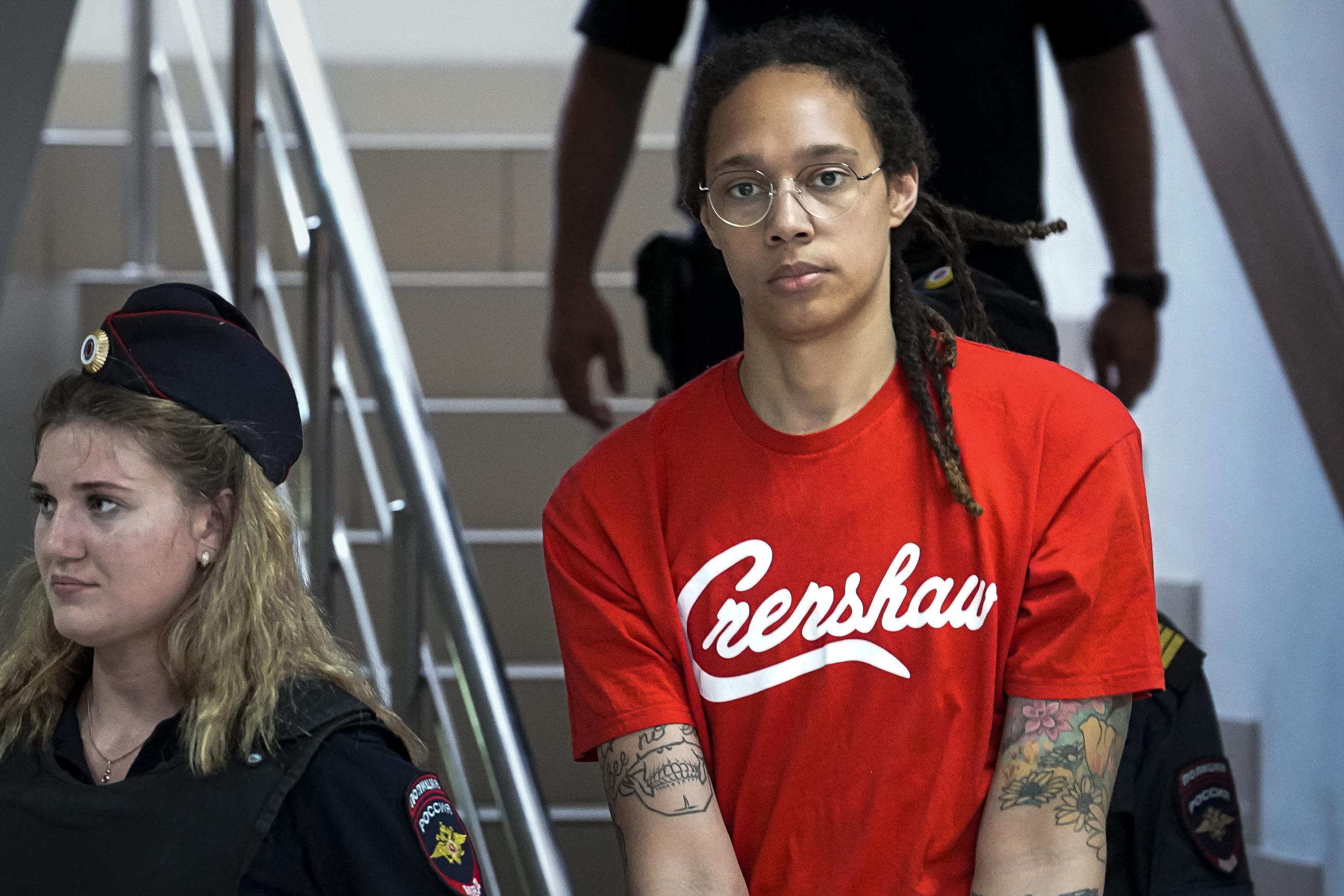 Brittney Griner fue detenida en el aeropuerto Sheremetyevo de Moscú cuando le encontraron aceite de cannabis en su equipaje. (AP Foto/Alexander Zemlianichenko, Archivo)