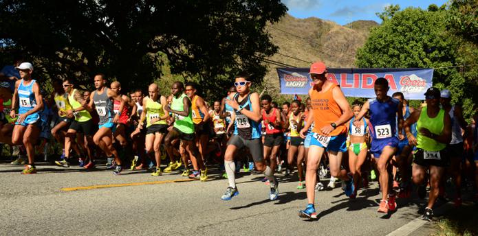 El Medio Maratón San Blas saldrá a las 4:30 p.m. desde el sector Las Calabazas, de Coamo. (Archivo)
