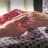 Las 3 etapas del alzhéimer: progreso en el paciente y apoyo de los cuidadores