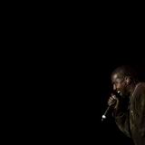 Kanye West en pelea con su discográfica por el lanzamiento de disco