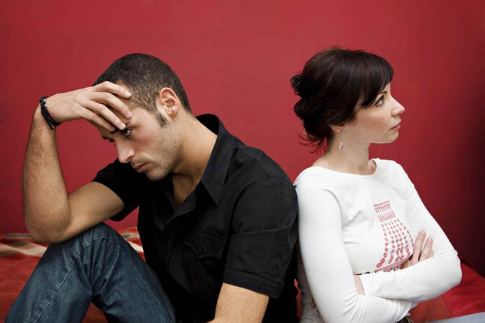 Consejeros matrimoniales aseguran que la manera en que una pareja discute y entra en una riña o pelea determina si permanecerán juntos  o no. (Thinkstock)