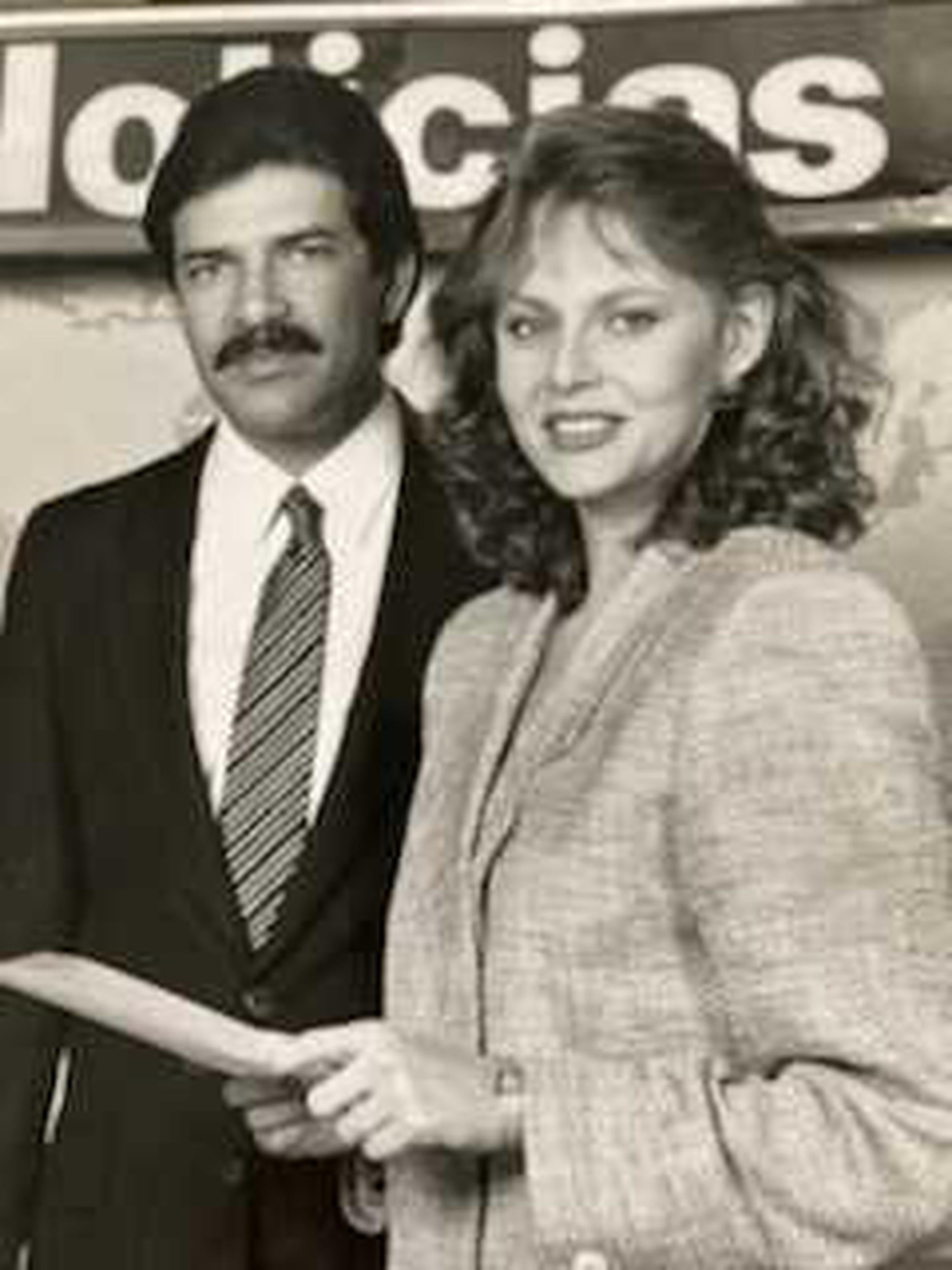 Ramón Enrique Torres y Jennifer Wolff cuando laboraban en Las Noticias de TeleOnce.