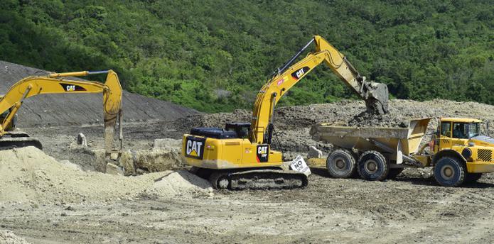 Residentes de Guayama y Peñuelas han insistido en que se desista del depósito de cenizas de carbón en los vertederos de la Isla. (Archivo)