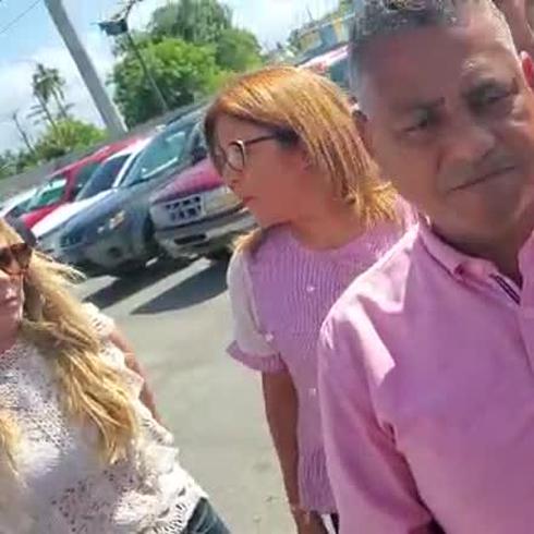 Llega el candidato a la alcaldía de Humacao, Luis Raúl Sánchez a votar