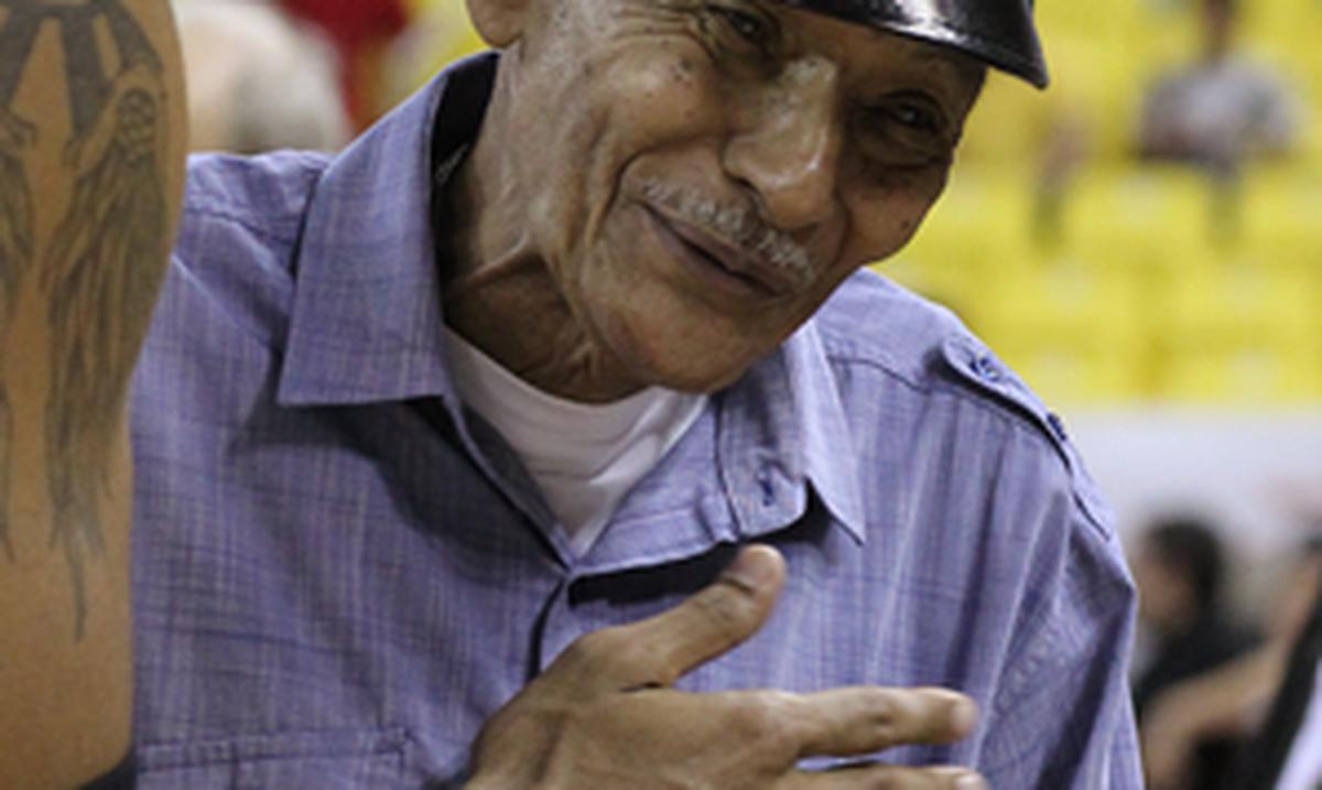 Fallece ex jugador del BSN Moisés Navedo Primera Hora