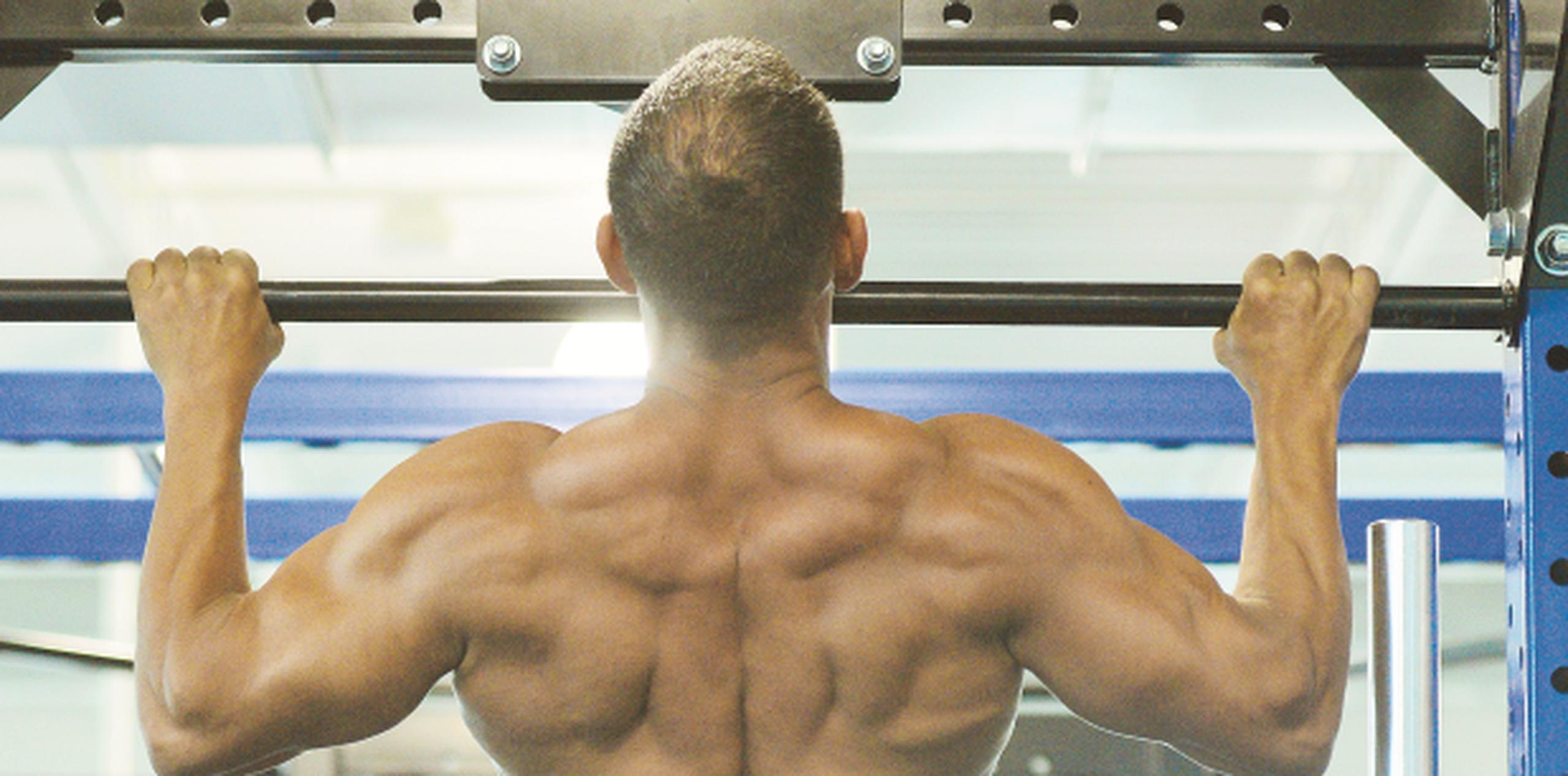 Los jueces suelen enfocarse bastante en la definición muscular de la espalda de cada competidor. (luis.alcaladelolmo@gfrmedia.com)
