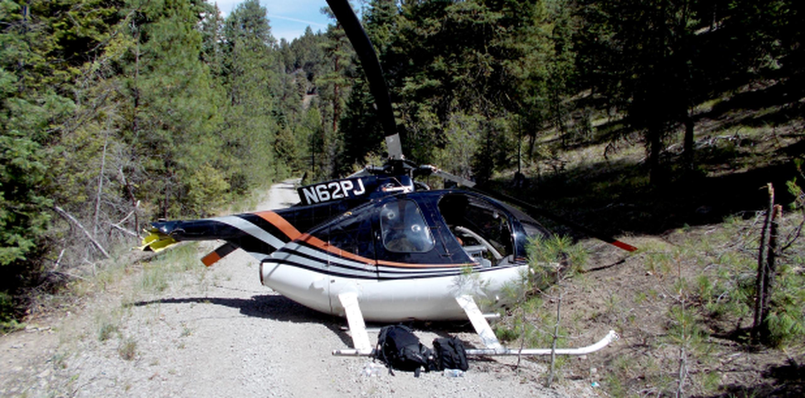 El McDonnell Douglas 369E era arrendado por el Departamento de Justicia de la firma PJ Helicopters, de Red Bluff, California. (AP/Harney County Sheriff's Department)