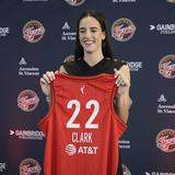Caitlin Clark firma un acuerdo con Nike por $28 millones