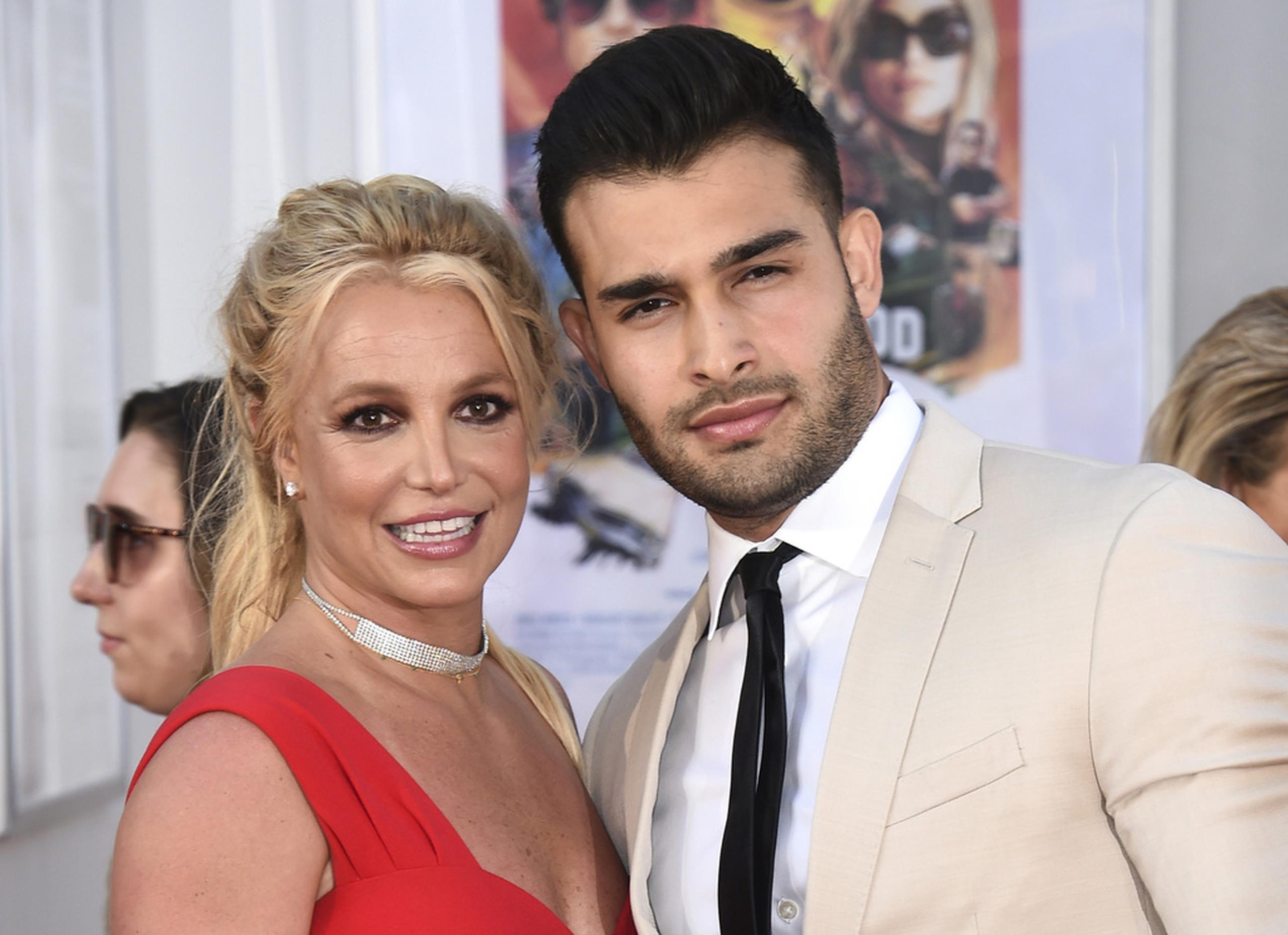Britney Spears y Sam Asghari en el estreno de "Once Upon a Time in Hollywood", en Los Ángeles, el 22 de julio de 2019.