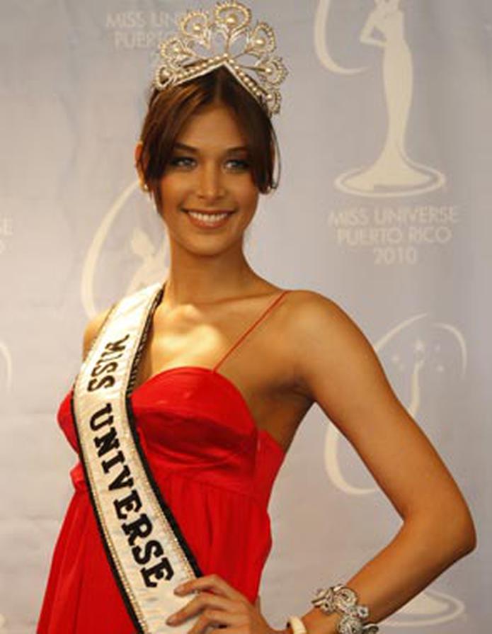 2008 - Dayana Mendoza : Por coronar a su sucesora, también venezolana, en el el 2009, ambas entraron al Libro Guinness de Récords.