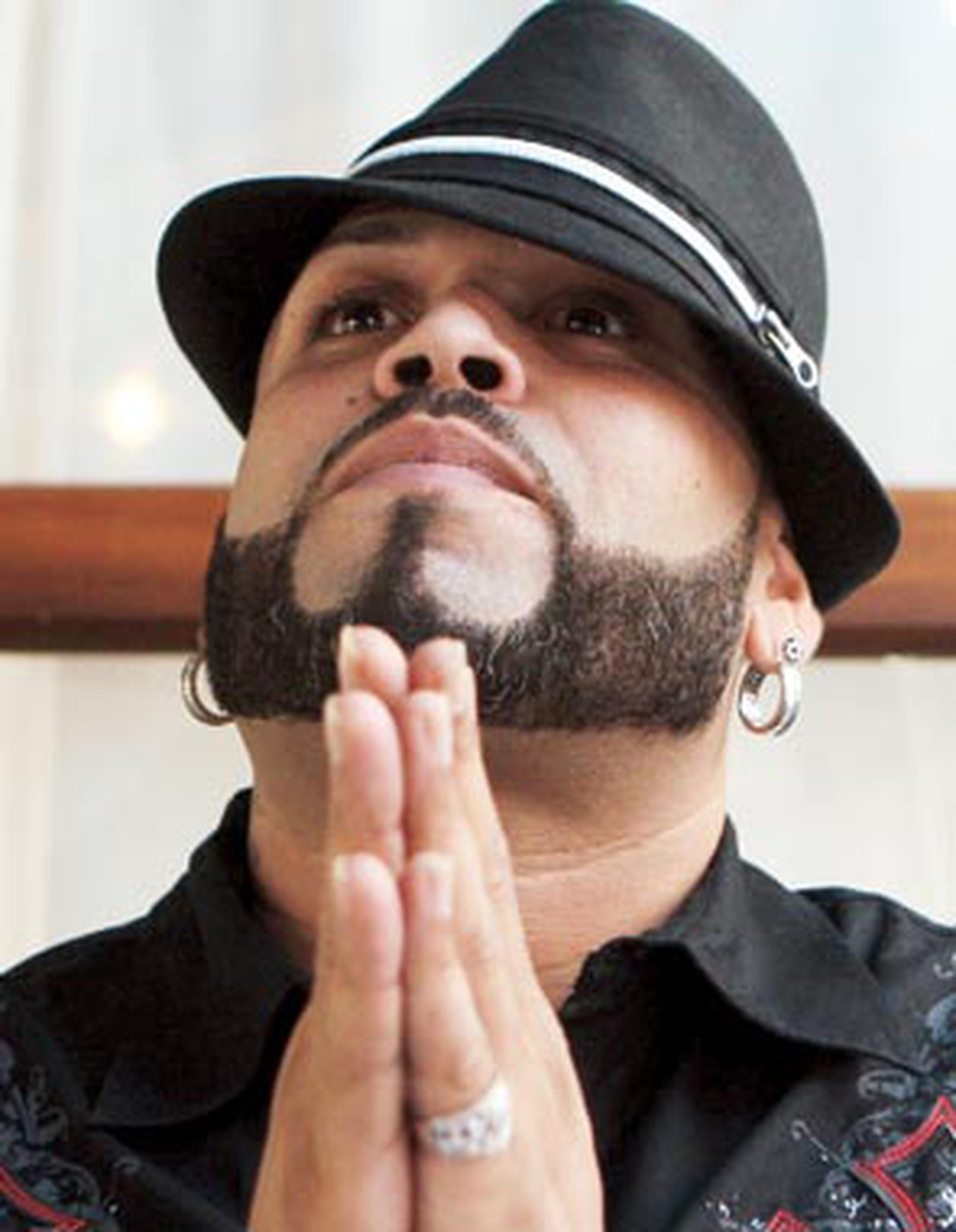 El rapero Mexicano falleció el 23 de julio a causa de un cáncer en la garganta. (Archivo)