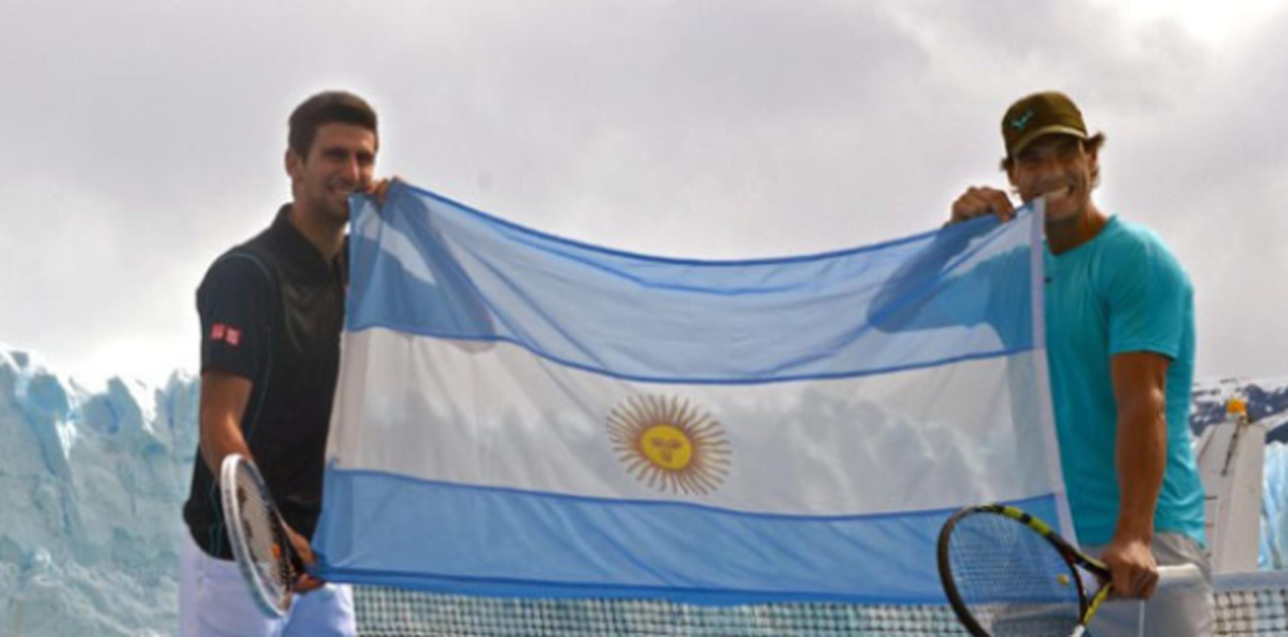 Los dos mejores tenistas del mundo llegaron al país sudamericano para jugar una serie de exhibiciones el fin de semana. (Suministrada)