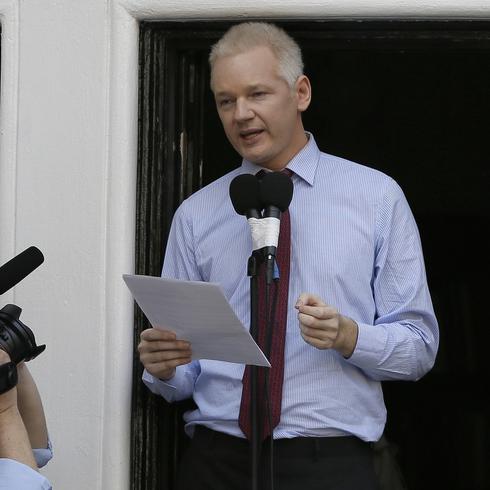 La justicia británica rechaza extraditar a Julian Assange a Estados Unidos