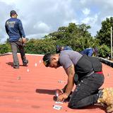 Organización instala sistema de energía solar en hogar de adultos mayores en Aguas Buenas