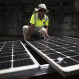 Presidente de LUMA dice que no se le cobrará $300 a personas que instalaron placas solares en el 2020