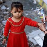 Afganistán y Pakistán comienzan a vacunar a 34 millones de niños contra la polio 