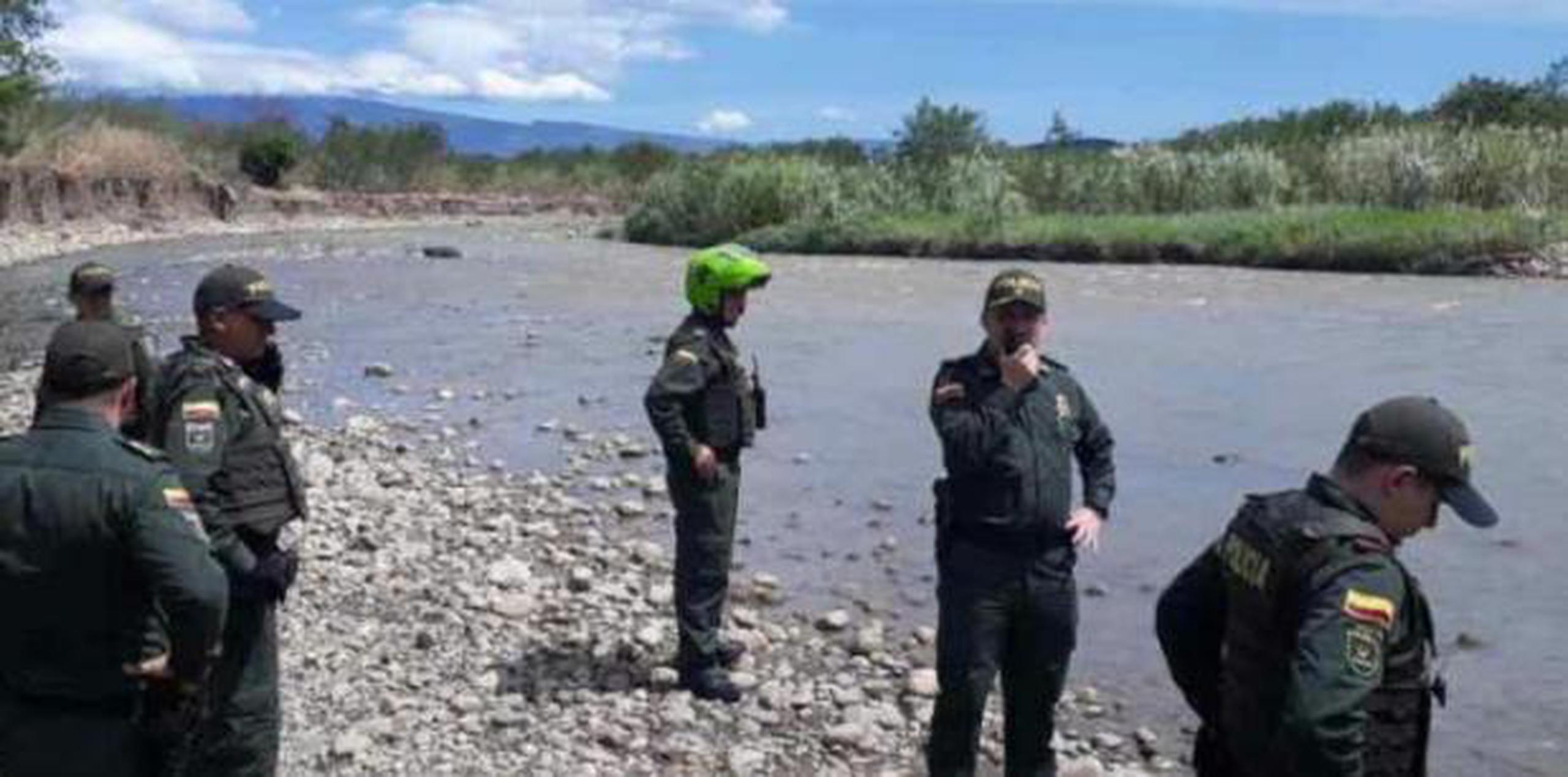 La detención fue adelantada por unidades del Ejército de la nación petrolera en la ruta ilegal conocida como Portón Azul, al margen del río Táchira. (archivo)