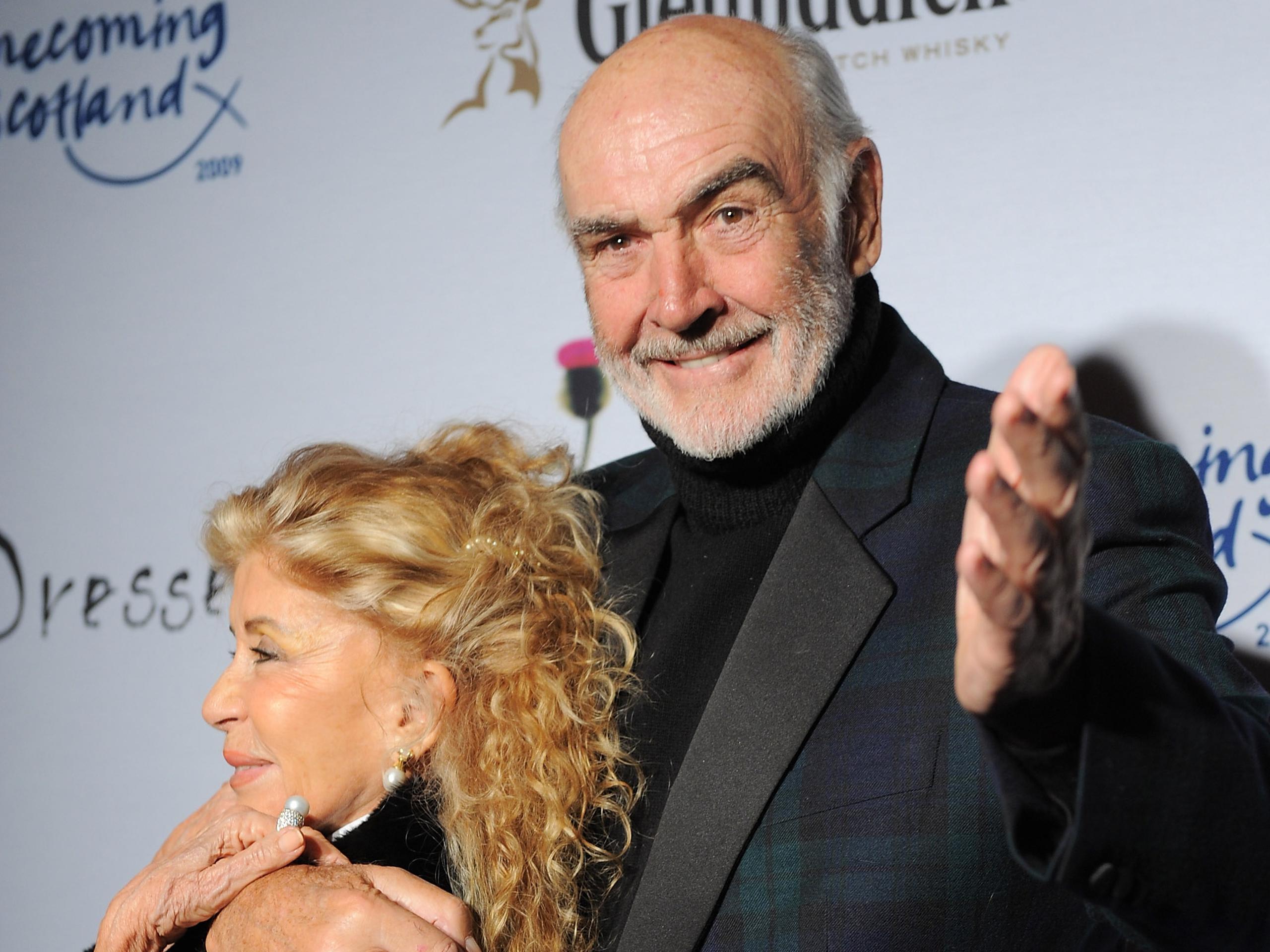 Sean Connery y su esposa Micheline.